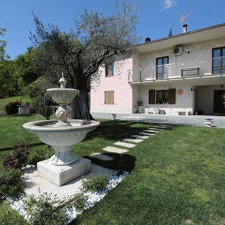 Il Villino Agriturismo B&B Belforte del Chienti 外观 照片