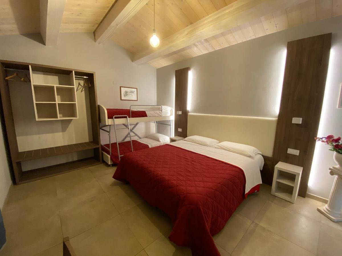 Il Villino Agriturismo B&B Belforte del Chienti 外观 照片