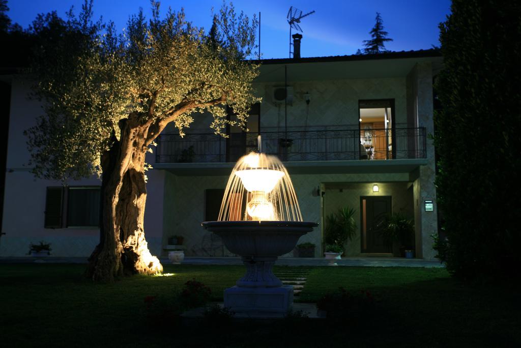 Il Villino Agriturismo B&B Belforte del Chienti 外观 照片