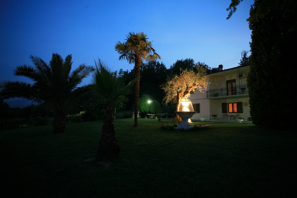 Il Villino Agriturismo B&B Belforte del Chienti 外观 照片