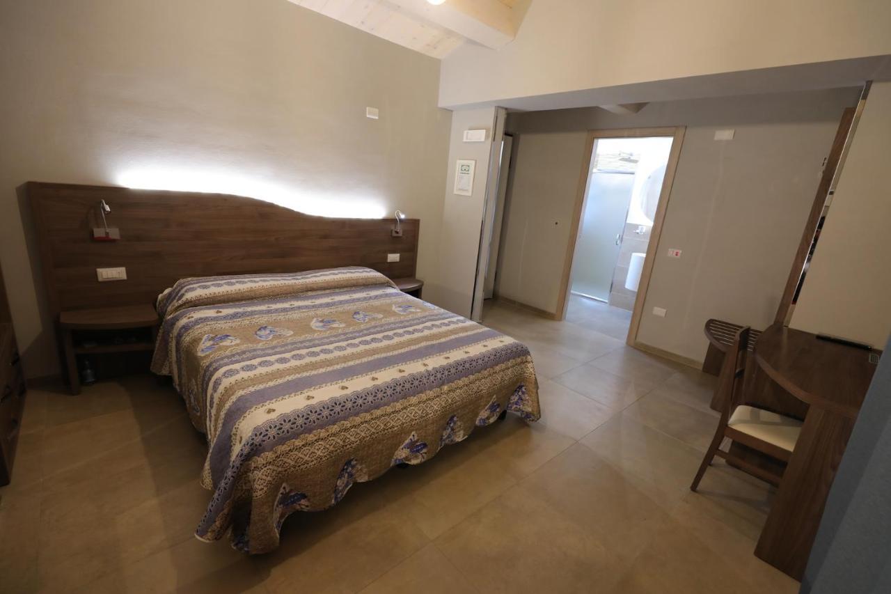 Il Villino Agriturismo B&B Belforte del Chienti 外观 照片