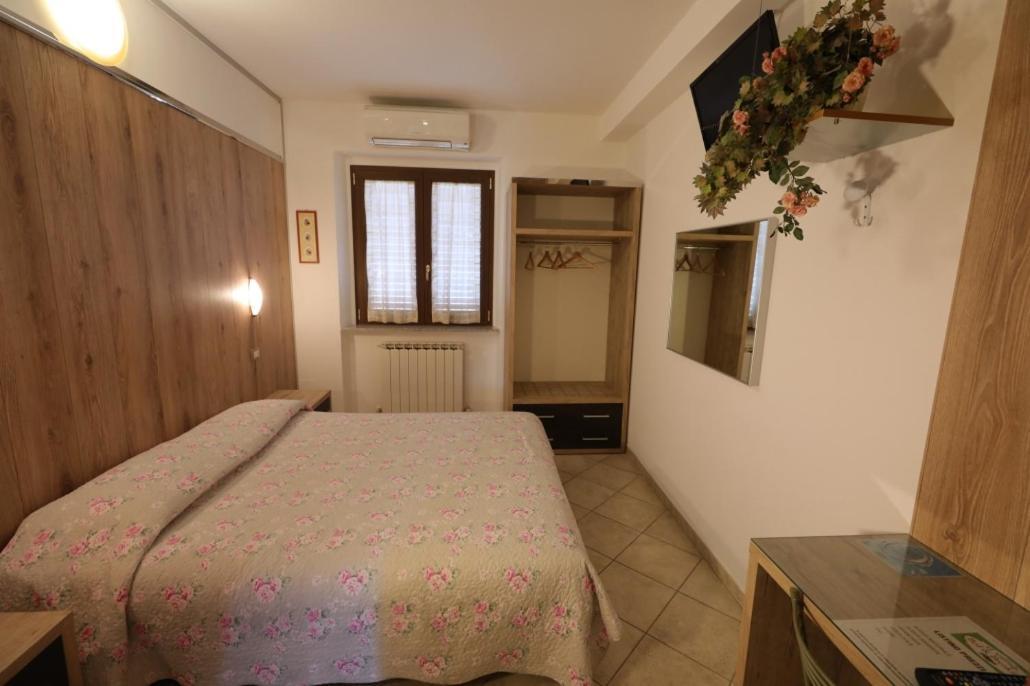 Il Villino Agriturismo B&B Belforte del Chienti 外观 照片